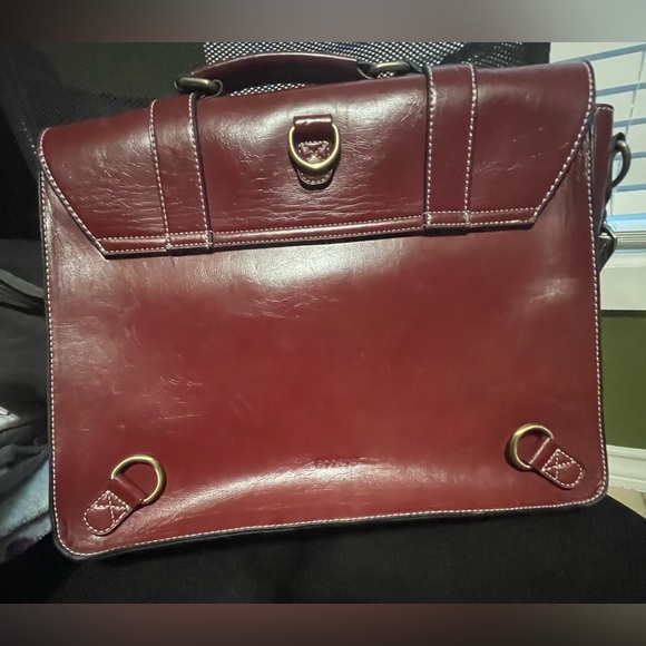 Elegant Burgundy Leather Satchel